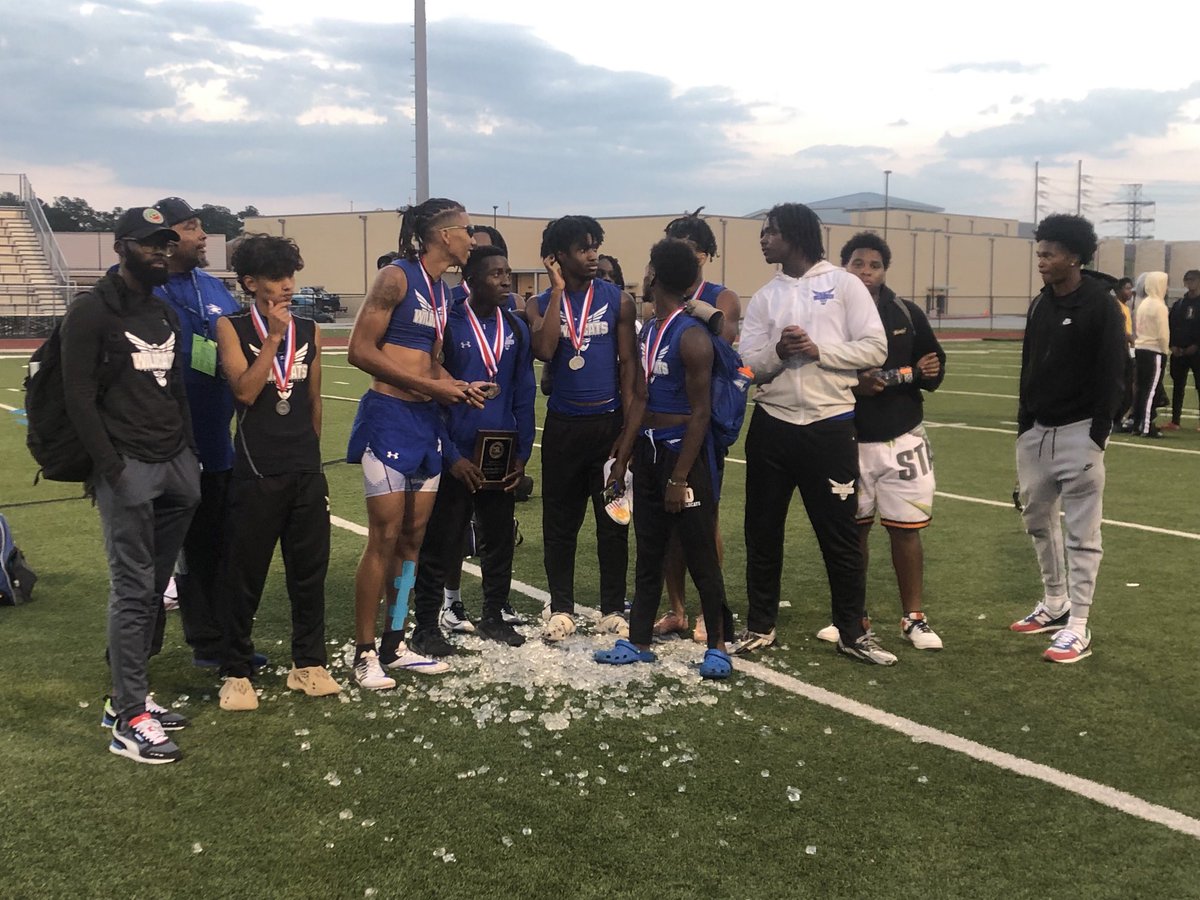 DerrellOliver's tweet photo. Congratulations to the Dekaney Wildcats.  2023 14-6A District Champions - Boys Track &amp; Field🥇🥇👟⁦@Dekaneywildcat⁩ ⁦@DekaneyWildcats⁩ ⁦@SpringISD⁩ ⁦@ajacinto3⁩ https://t.co/njUp19qA08