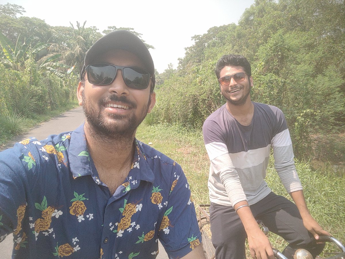 MaityMahan's tweet photo. #RoddurRoyBois https://t.co/cXcYkVkwDI