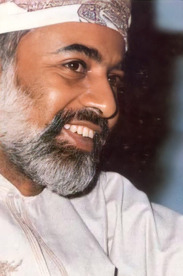 لا تنسوه من خالص الدعاء في هذه الأيام المباركة من هذا الشهر الكريم🤍🍃

#قابوس_بن_سعيد
#أعز_الرجال_وأنقاهم 
#جمعة_مباركة