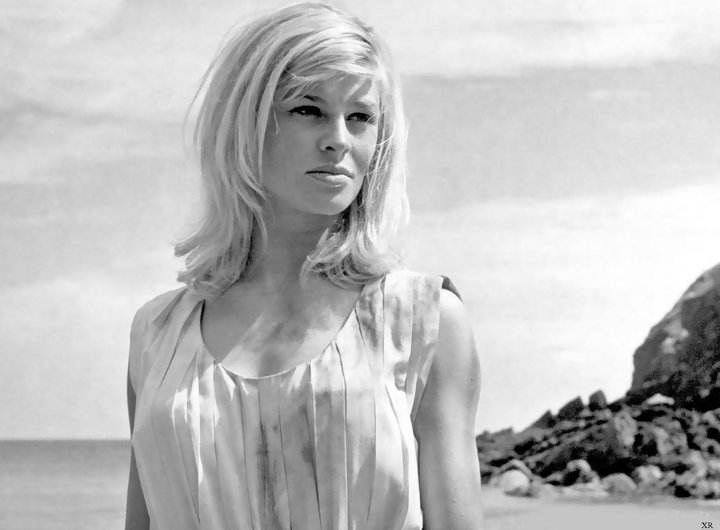 Happy Birthday to Miss Julie Christie 