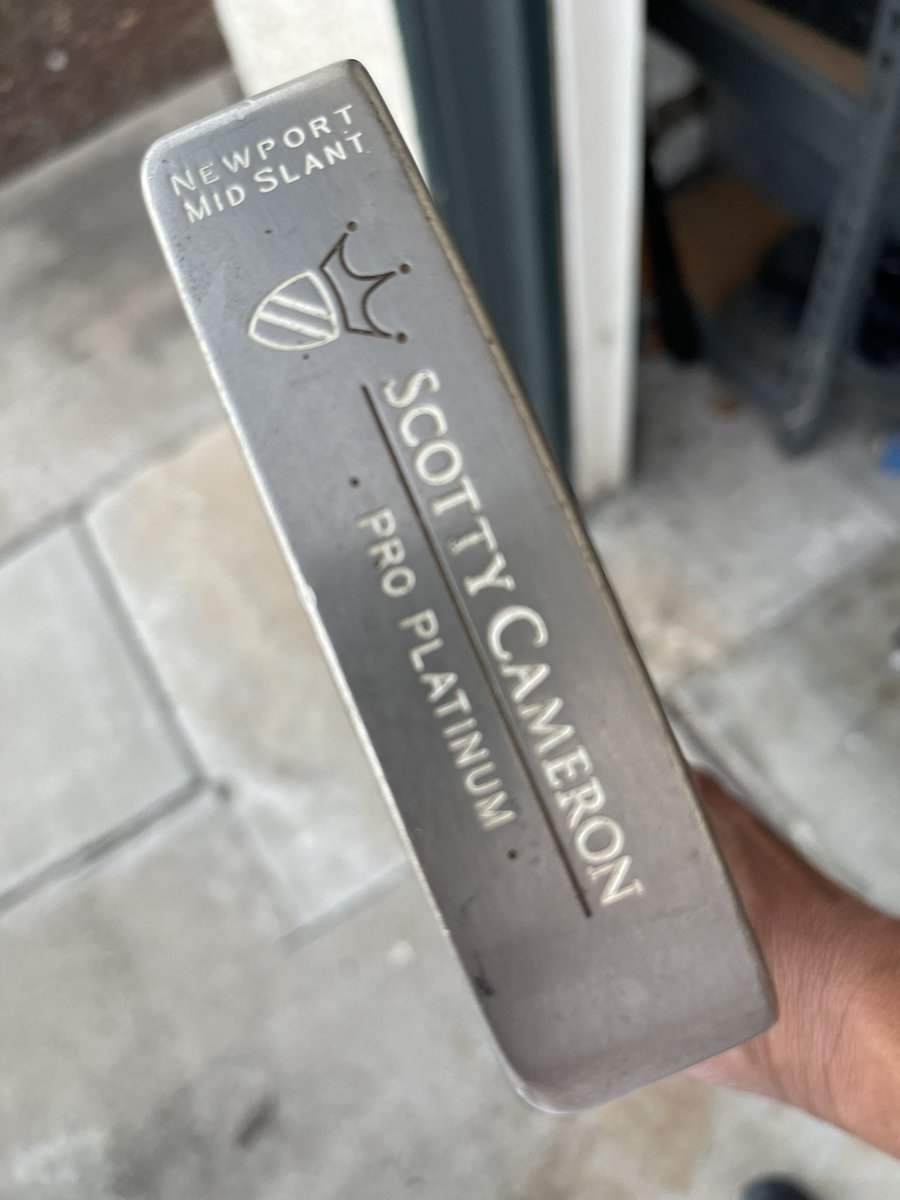 tonydpostman's tweet photo. @MyGolfSpy My 1999 Scotty Platinum with original grip still on. https://t.co/dwiRMMfQFC