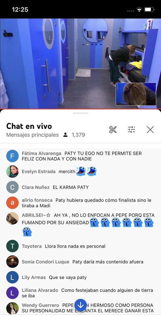 thaispedrozac's tweet photo. Paso por acá para informarles cómo está el chat del 24/7 😱😱😱 por si es de su interés y me voy para face  #LCDLF3 https://t.co/l8RTwsyBri