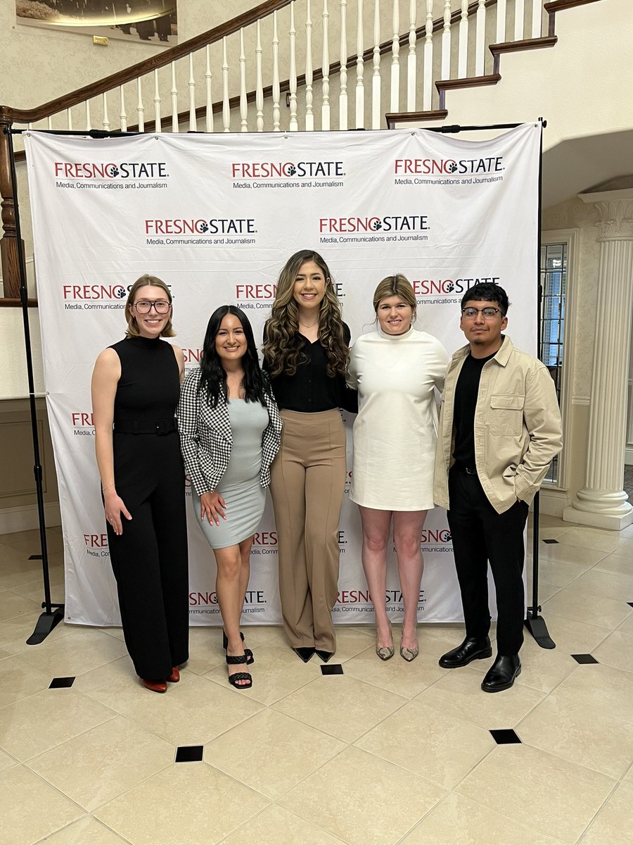 BetsyHays's tweet photo. S/O to @weTALKpr for a very successful TASTE (Take A Student to Eat) 2023! Planning crew is the wonderful group pix of 5 (woo hoo to y’all!) &amp; fabulous team lead was @jisellecardenas - in pic with me &amp; Gram (our stuffed Bulldog AD/PR mascot) 
#HowWeMCJ @FSMCJDept @FresnoStateCAH https://t.co/6YdKZJdAFb