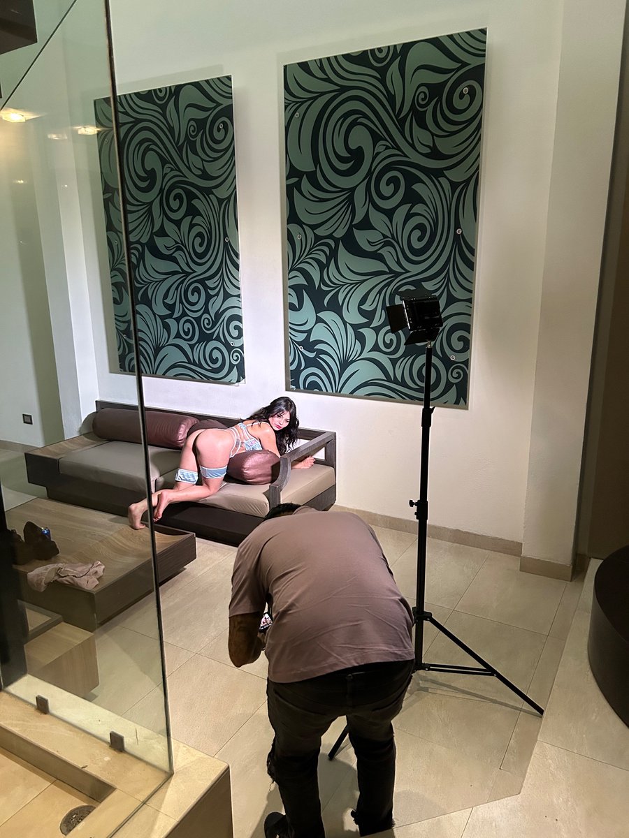 danisastoquee's tweet photo. Sesión en @kyotosuitesmty ❤️ https://t.co/jWmKm6cCcr