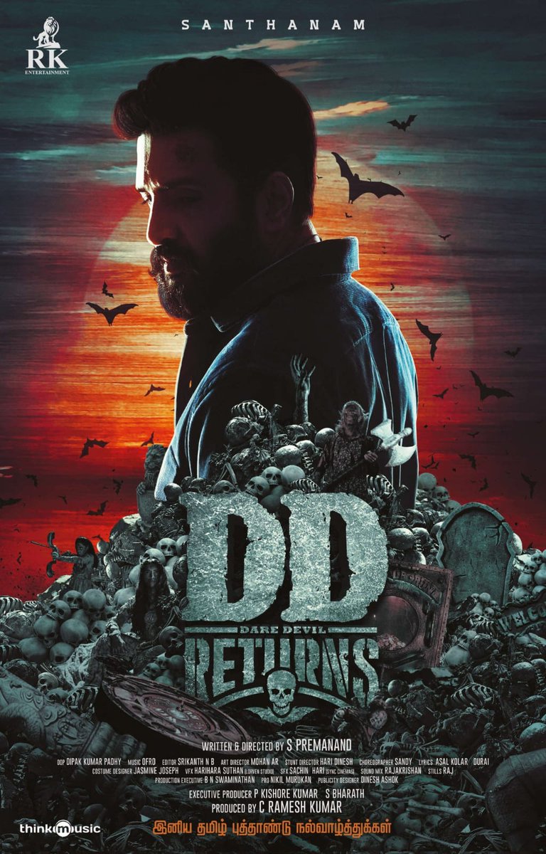 Kowsik_Santa_fc's tweet photo. @iamsanthanam @iampremanand @RKEntrtainment @Surbhiactress @dopdeepakpadhy @ofrooooo @dineshashok_13 @onlynikil @thinkmusicindia Happy Tamil New Year Thalaivaa😍💥
Vera Level Look Uyirey😘
#DDReturns #HORCOM https://t.co/5RH8p1bzSQ