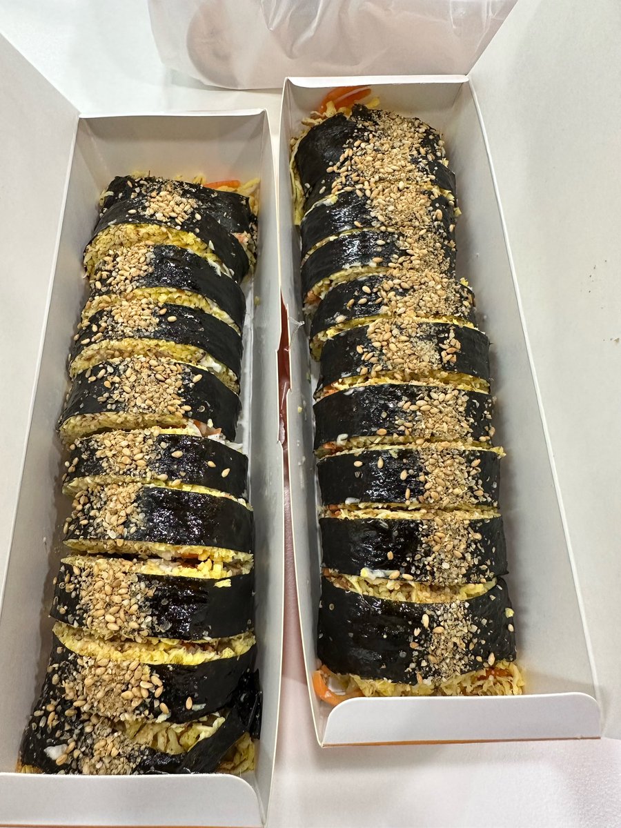 230414 버블
#세림

📍헬키푸키 양재점
서울 서초구 논현로11길 10

✍🏼묵은지참치 키토김밥, 연어 키토김밥

#크래비티_무뿌식뿌
#나_한입_세림이_세입
#러비티_여기가자