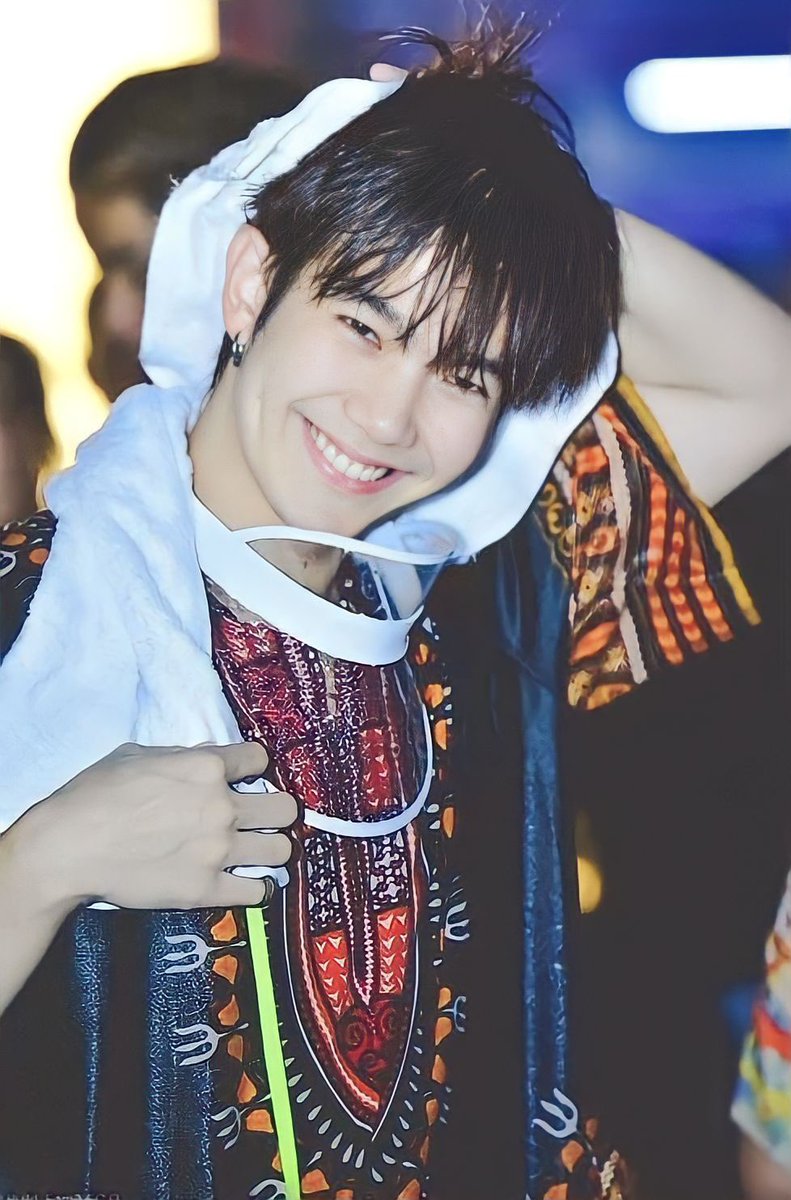 🌈𝐁𝐁𝐖𝐎𝐍𝐃𝐄𝐑 tweet media