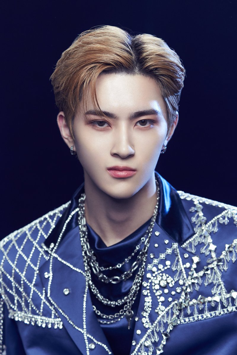 XODIAC – 'THROW A DICE' 🎲 CONCEPT A PHOTO - LEO 2023. 04. 25 6PM