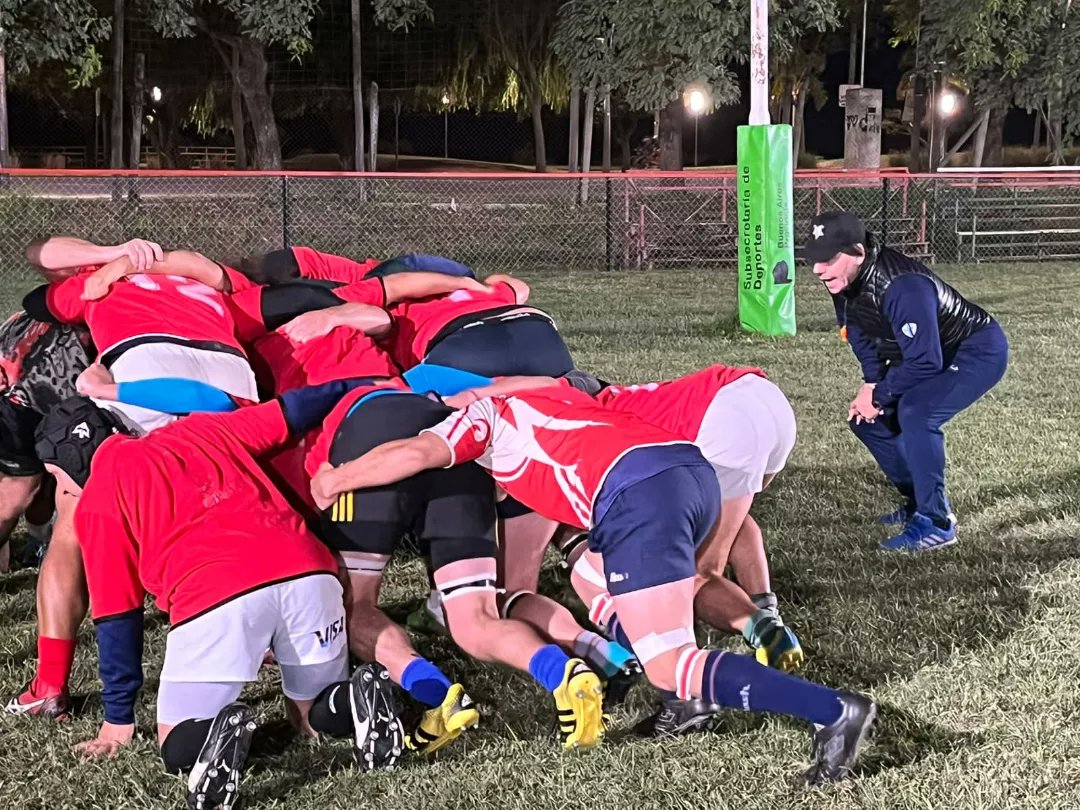 ChinoGL69's tweet photo. Gracias a @ViloRugby por la invitación a la práctica de Scrum/Line y juego en general; siempre esta bueno hacer lo que uno ama... https://t.co/VFiuEtWeOr