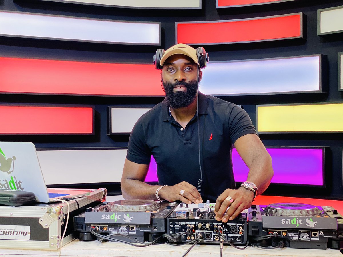 LIVE in the mix on @k24tv #HangoutFriday Where are you watching from? #TheMixGenius