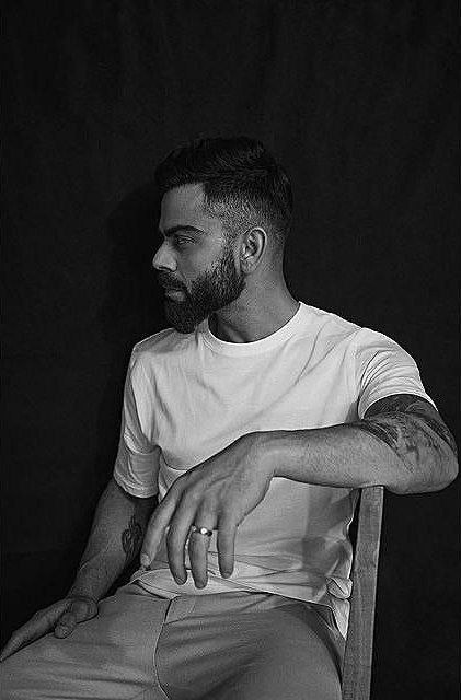 Mayank_541's tweet photo. Virat Kohli is the most famous cricketer in the world and 5th most famous athletes in the world in 2023. (According to Sportshubnet). https://t.co/GeLzE7PHoO