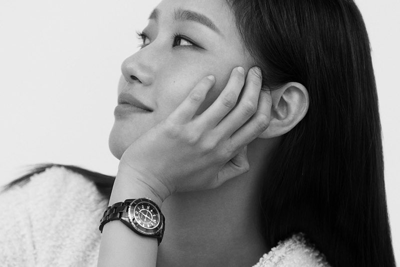 cpjing8888's tweet photo. A Conversation with Actress Goeun Kim, Penelope Cruz and Chanel J12

배우 김고은, 페넬로페 크루즈 그리고 샤넬 J12가 함께한 대화

https://t.co/Z1XkUHgfSB https://t.co/FF9R18MVrJ