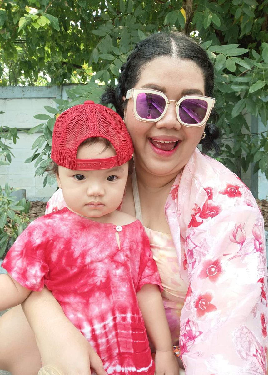 phitthaploy's tweet photo. ตะลุยกรุงเทพฯ กัน☁️☀️🌈

✨🤩Happy Songkran Festival 2023💦
#บันทึกจากพ่อแม่น้องสติ๊กซ์

#น้องสติ๊กซ์ #Stix #1Y5M16D #Week77 #Songkranday2023 #พาลูกหนีเที่ยว #topployfamily https://t.co/C28TQwEa3C