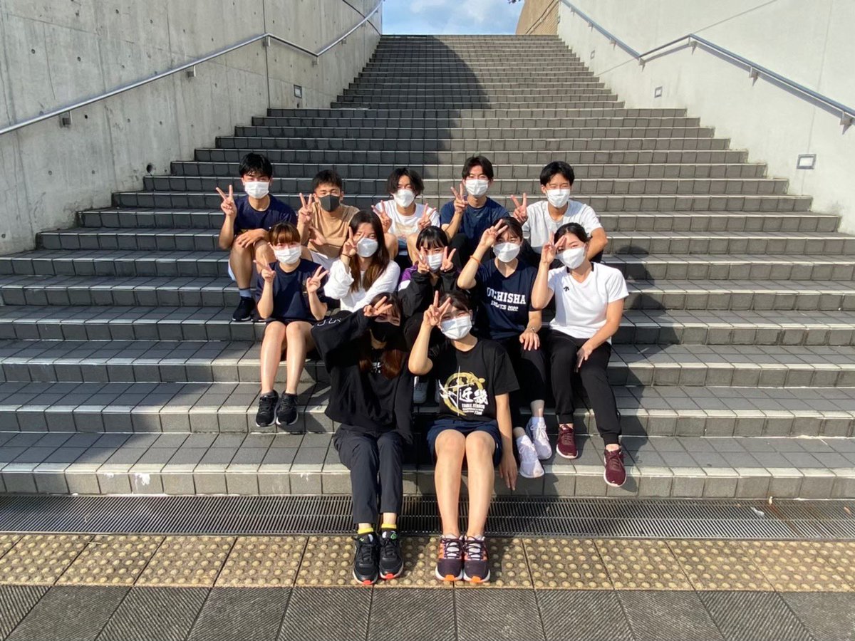 DU_SSC's tweet photo. 〜年間スケジュール〜
【8～9月編】
通常の練習の他に滋賀県の瀬田のリンクで滑る機会が多くあります。瀬田合宿（去年、一昨年はコロナのため宿泊なしでした。）での練習を通して大学始めの一回生は大きく成長します✨また、9月には一回生にとって初めての大会があります。 https://t.co/CayHPn6Hno