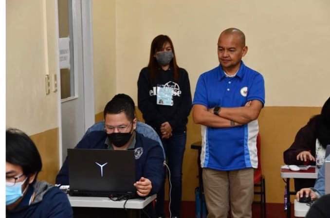 marvicleonen's tweet photo. for your information. he passed! Congrats atty! https://t.co/Xidarfo5xj