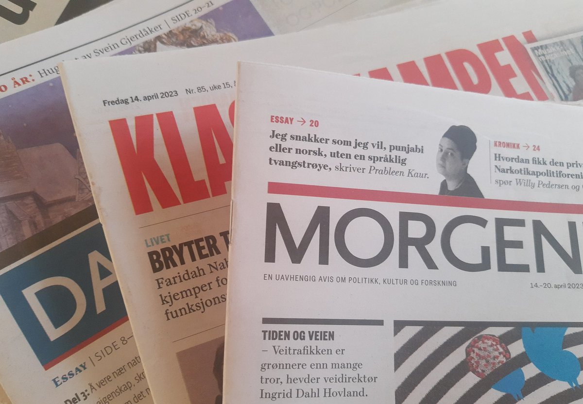 Kjenner du den gode lukten? Det lukter helg, det er lukten av @Dagogtid, <a href="/Klassekampen/">Klassekampen</a> og <a href="/Morgenbladet/">Morgenbladet</a>.
#Helgeglede #BetaltJournalistikkTakk