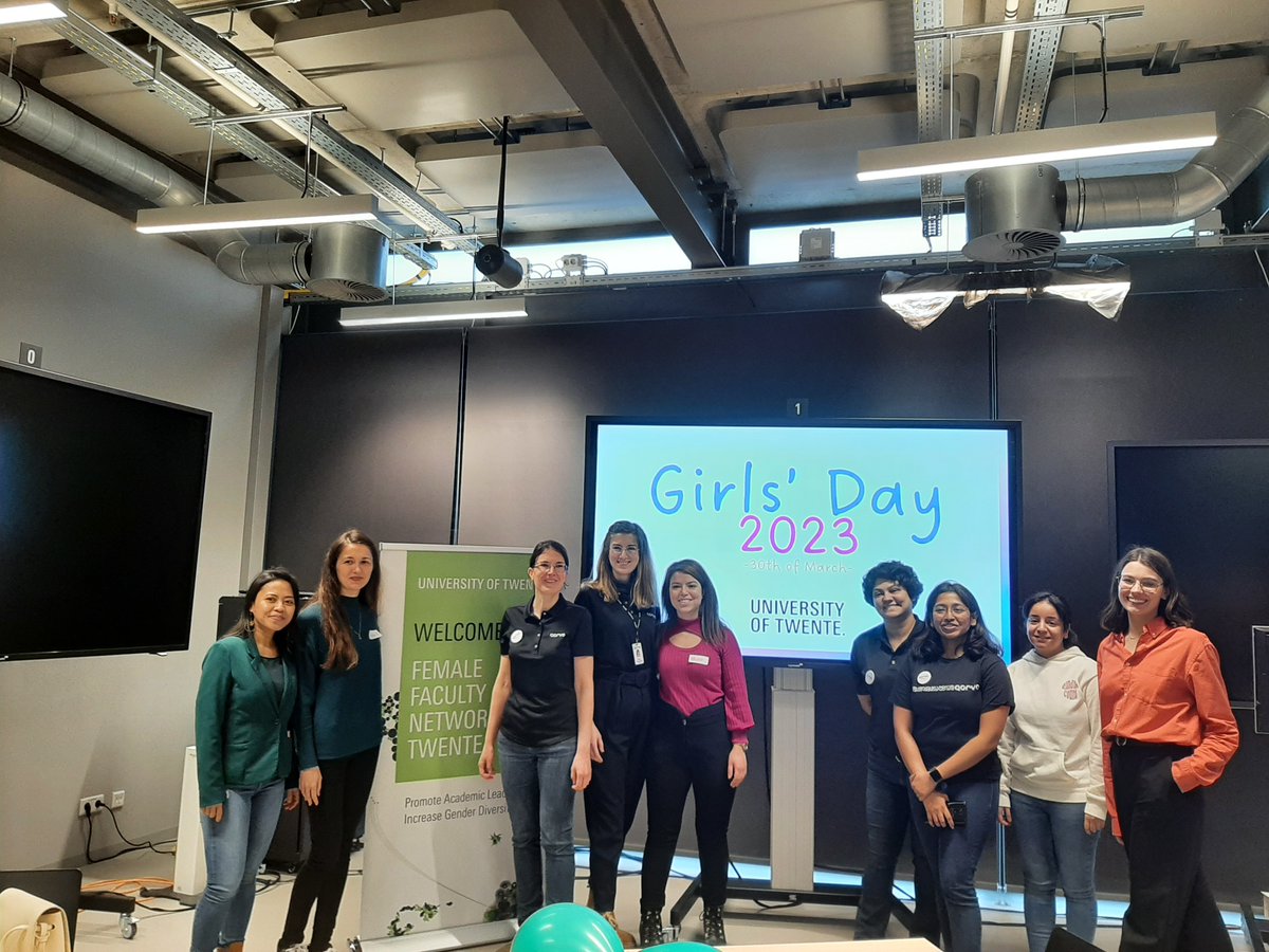 EtnPeter's tweet photo. #PETER ESR13 Vasso Gkatsi has participated in the Girls' Day at the @UTwente !
Along with her colleagues from the #powerelectronics and #EMC (PE) group and aQorve team, they prepared an interactive #session, where 30 #students could get familiar with #electricalengineering ! https://t.co/sE3pG5TOeE