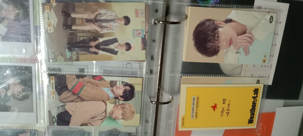 Sunjayhoon1's tweet photo. wts/lfb

‼️decluttering sale‼️
enhypen ggu ggu package and season greetings tingi

‼️55 each only‼️
payo or 3days dop

rfs: decluttering and will focus collecting seventeen

mop: gcash only 
mod: direct jnt https://t.co/Z6DTNvllGL
