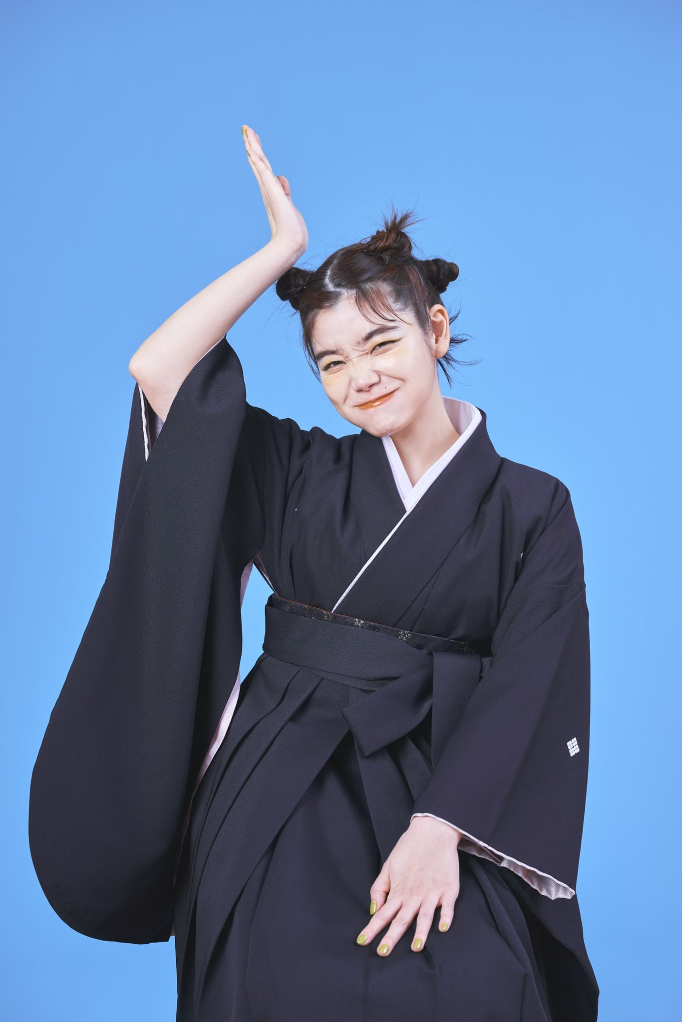 独特な店 BiSHのセントチヒロ・チッチ先生、アイナ・ジ・エンド