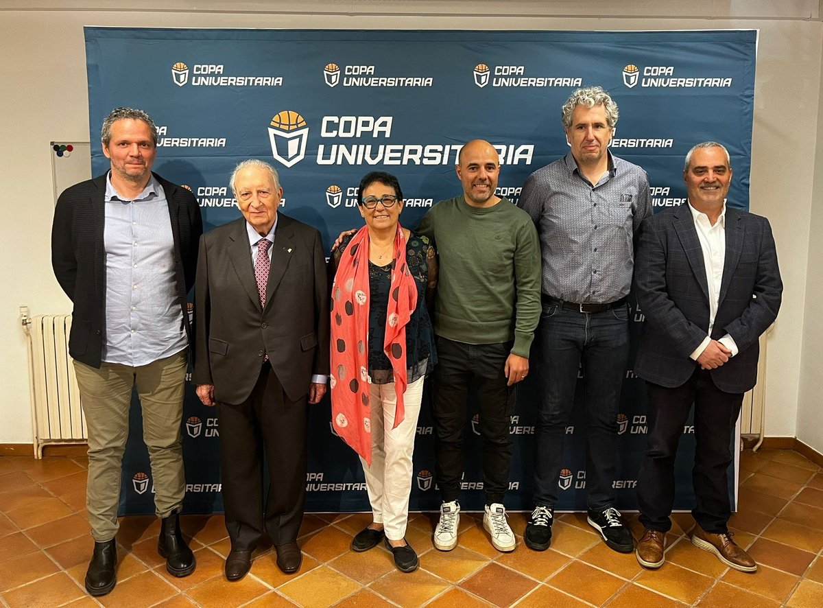 El Pavelló Castell d'en Planes de #Vic acullirà la Fase Final de la Copa Universitària de #basquet els dies 1 i 2 de maig.
#vicactivat