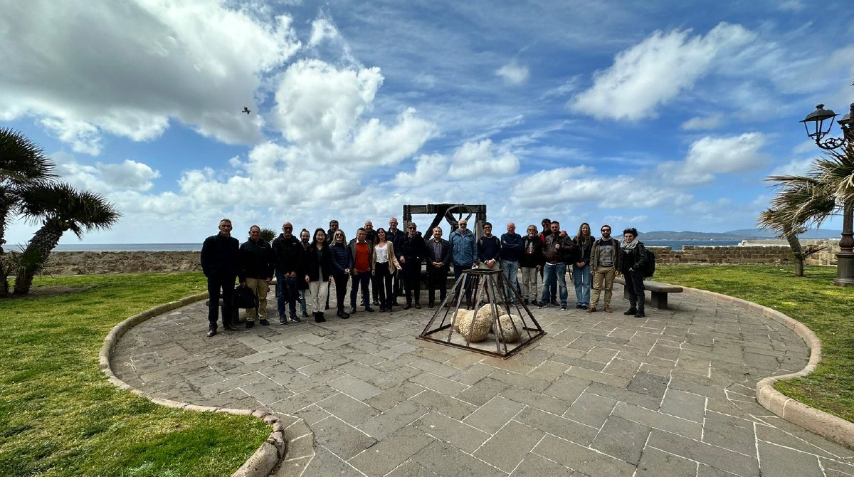 LifeWatchERIC's tweet photo. This week, LifeWatch ERIC Common Facilities gathered at @unissTweet in Alghero (Italy) for a technical meeting focusing on the ongoing activities and advancements foreseen by our strategic working plan for the period 2022–2026. 💡 
Read more ➡️ https://t.co/PleYdn3VHH #EU_RIs https://t.co/murlRJxVE1