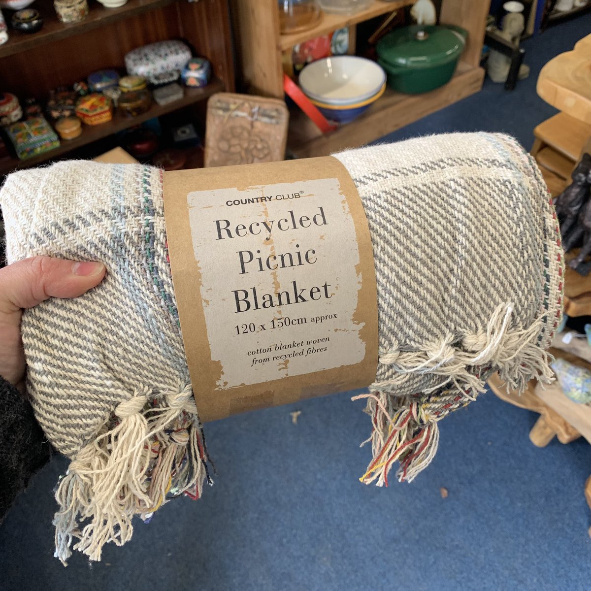 khinosm's tweet photo. Itโll be picnic weather soon! (Wishful thinking?) These blankets are made from recycled fibres ยฃ14 #picnic #holidays #weekends #summer #spring #coronation #recyled #blanket #picnics https://t.co/evgkfthxxb