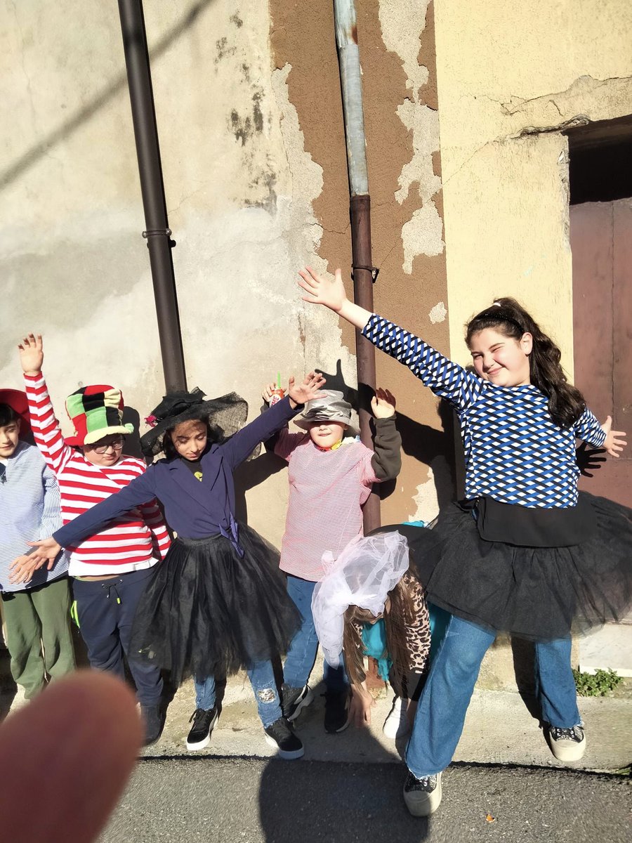 Incursioni poetiche nel borgo📷
OGNI VENERDI  SCUOLA DI TEATRO &amp; CIRCO A DOMANICO ORE 16/18 SALA CONSILIARE 📷📷📷📷📷📷📷📷📷📷📷📷📷📷📷📷📷📷📷📷📷📷📷📷📷📷📷📷📷📷
PER INFO E ISCRIZIONI CHIAMATE 329 4580944