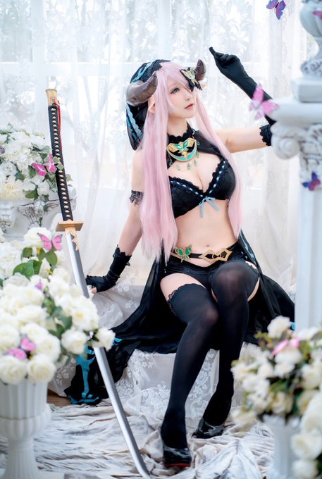 Twitterのコスプレ画像37