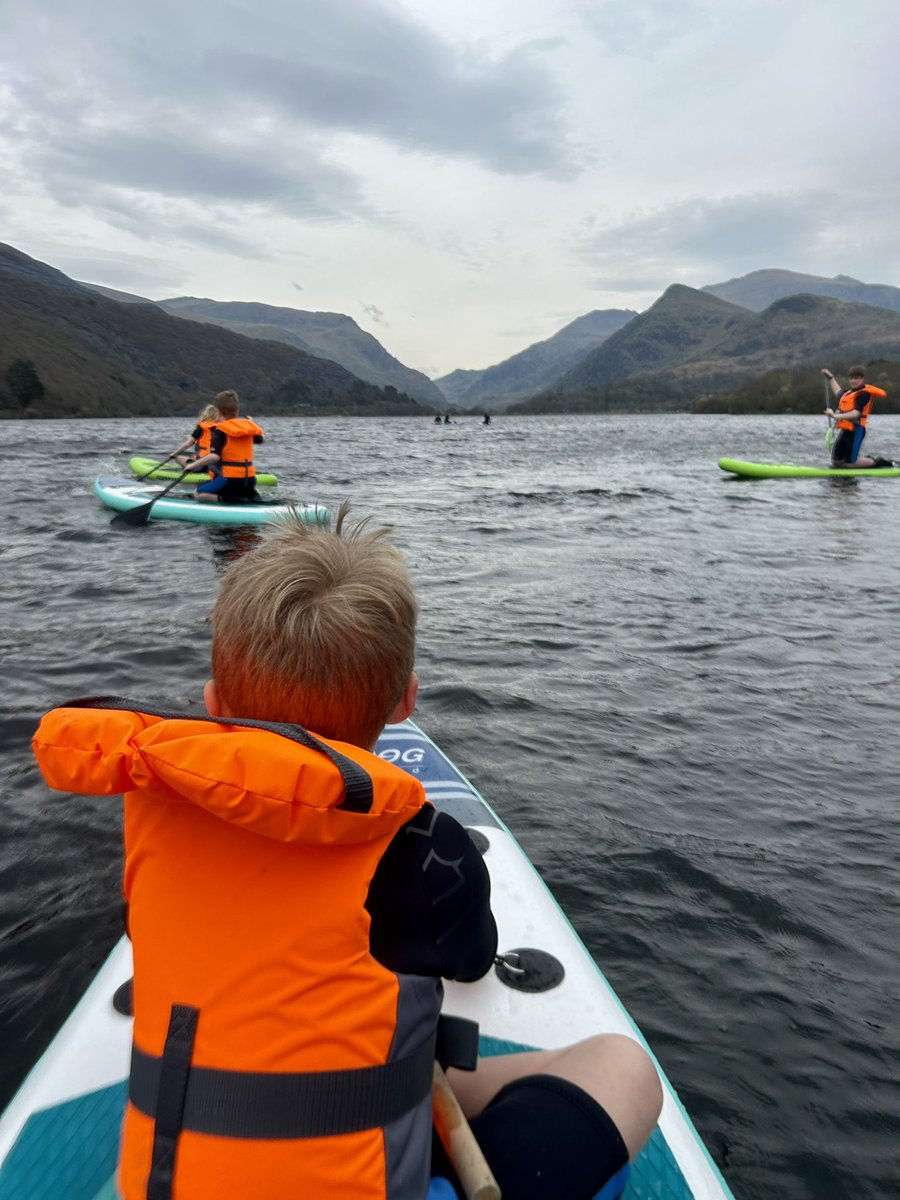 rossttay88's tweet image. Paddle boarding on lake Padarn, Llanberis
#paddleboarding #paddleboardingadventures #paddleboardinguk #watersports #family #familytime #adventure #adventures #lake #lakelife #holiday #llynpadarn #lakepadern #llanberis #wales
