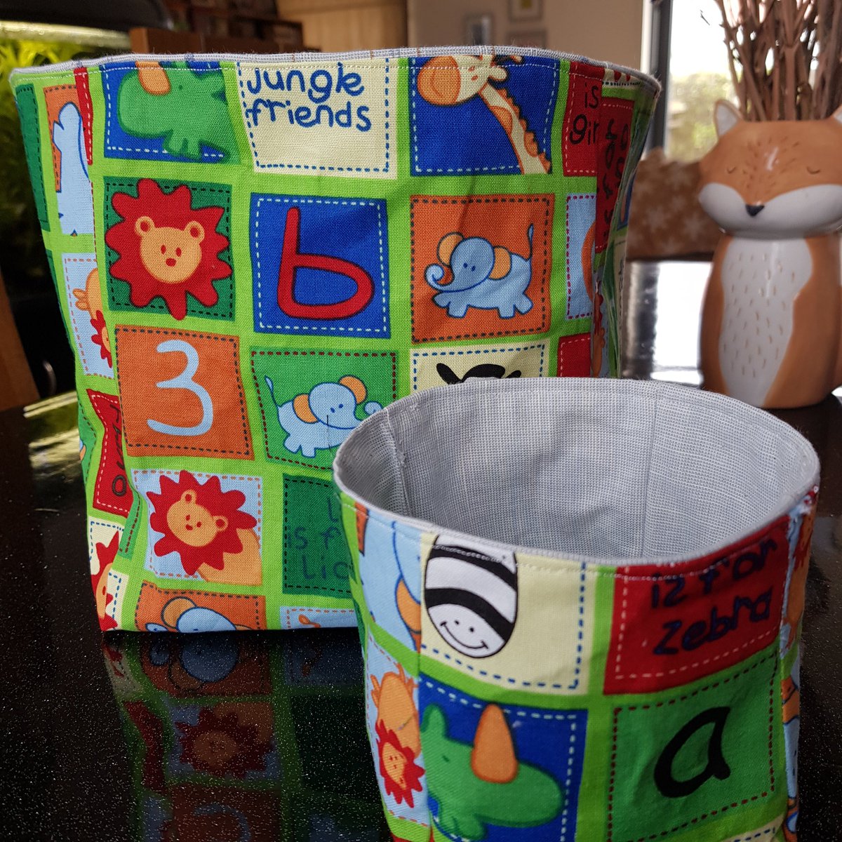I made these this morning from scraps and rescued fabric, cute storage cubes. I think I will make more and add them to my Buy Indie store 
#buyindiehalfhour
