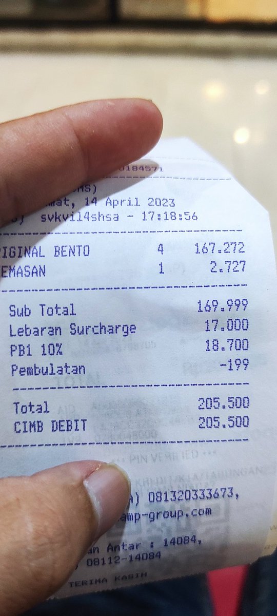 eren_r01's tweet photo. Ini maksudnya apa ini lebaran surcharge, tolong dijelaskan dulu.. Pajak di balik pajak https://t.co/J8Yx6Jkf4L