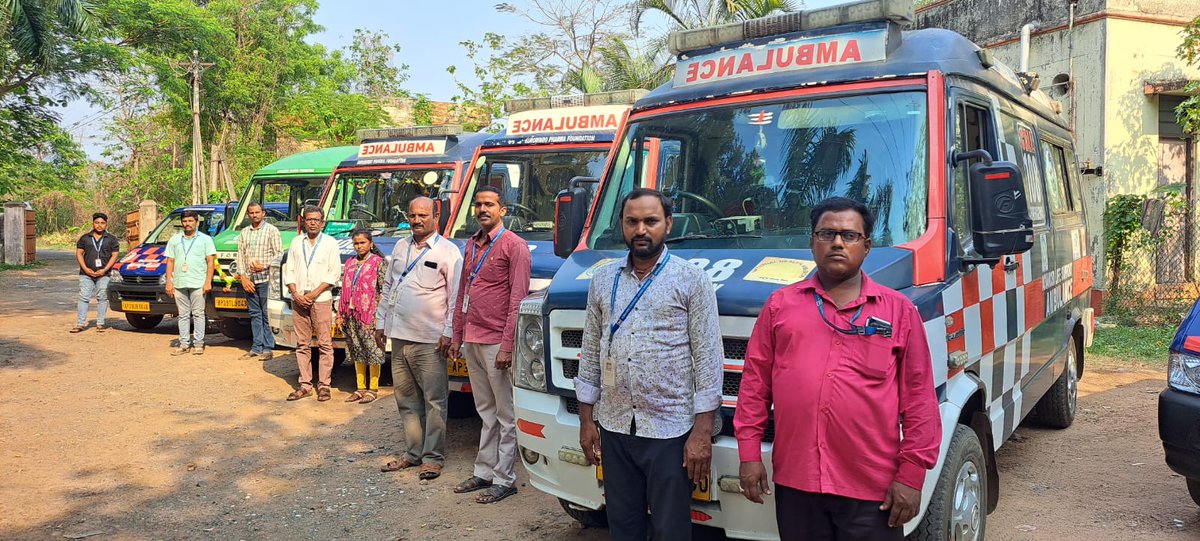 aurobindoems's tweet photo. AEMS Zonal Manager Mr Ganesh Visited Vizianagaram Division and inspected 108 BLS, 108 ALS, 108 NeoNatal, 104 Mobile Medical Unit, and 102 Talli Bidda Services. It’s important to check and make sure it is on the rig and functional before you need it. https://t.co/ivLCe3YCDR