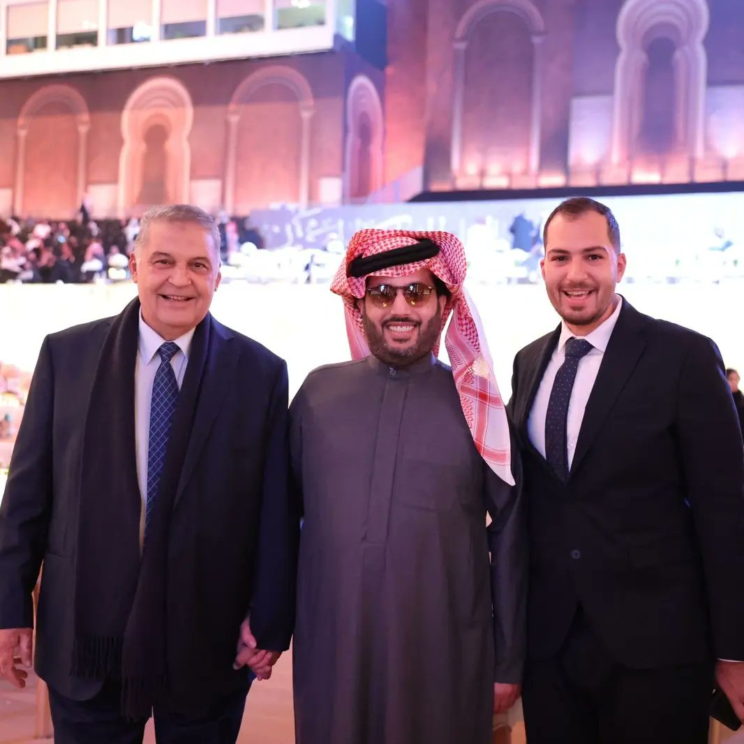 Mohsen Gaber (@mohsengaber) on Twitter photo لكل مرحلة فى العمر رجالها.ويشاء الله أن التقى بمعالى المستشار تركى ال الشيخ فى هذة المرحلة من حياتى رأيت فية الأخ والصديق الغالى وثقتة وتكريمة فيما قدمتة للفن.ورايت حبة ودعمة للفن والفنانين
كل عام وحضرتك طيب وبصحة وسعادة وتوفيق وعيد فطر سعيد ومبارك ان شاء الله🌹
<a href="/Turki_alalshikh/">TURKI ALALSHIKH</a> لكل مرحلة فى العمر رجالها.ويشاء الله أن التقى بمعالى المستشار تركى ال الشيخ فى هذة المرحلة من حياتى رأيت فية الأخ والصديق الغالى وثقتة وتكريمة فيما قدمتة للفن.ورايت حبة ودعمة للفن والفنانين
كل عام وحضرتك طيب وبصحة وسعادة وتوفيق وعيد فطر سعيد ومبارك ان شاء الله🌹
<a href="/Turki_alalshikh/">TURKI ALALSHIKH</a>