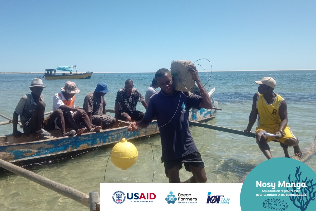OceanFarmers's tweet photo. 🌊Réalisation du processus de concertation des SAGA : « Schéma d'Aménagement et de Gestion d'Aquaculture » dans les villages d'intervention de @OceanFarmers dans les régions #Menabe et #Sava en collaboration avec @wwf_mada, @BlueVentures, @WCS_Mada
#SeaweedRevolution
#NosyManga https://t.co/iYx3wuJaRV