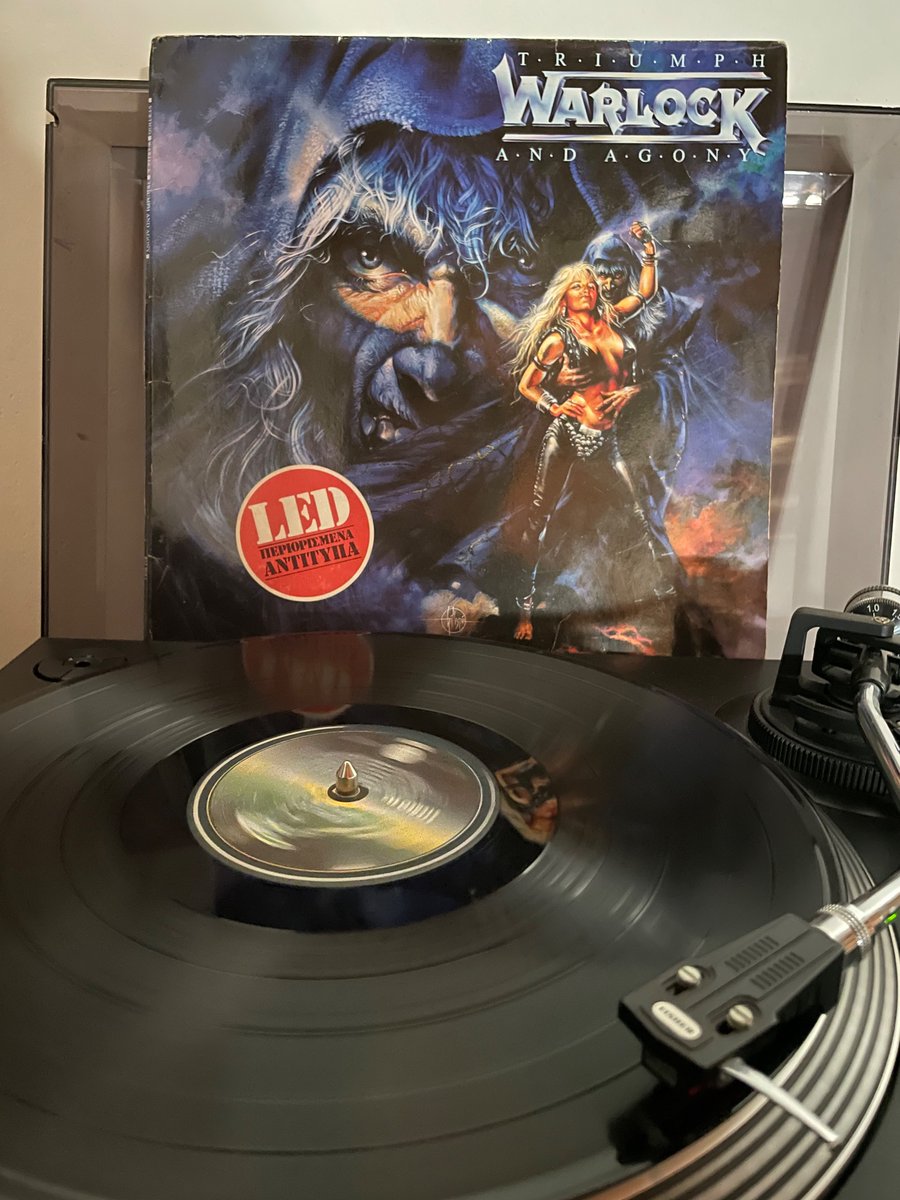 TryfonasE's tweet image. #Spintime #vinylrecords 
#warlock #Doro