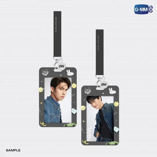 LMMYGO's tweet photo. [MY GO 🇲🇾]
CARD HOLDER WITH SELFIE EXCLUSIVE PHOTOCARDS

☁️ Price: RM58
☁️ Second payment needed
☁️ Order here: https://t.co/ufc4cgu5YO

#LMMYGroupOrder #LMMYupdate_byGMMTV https://t.co/ErTm6SGukf