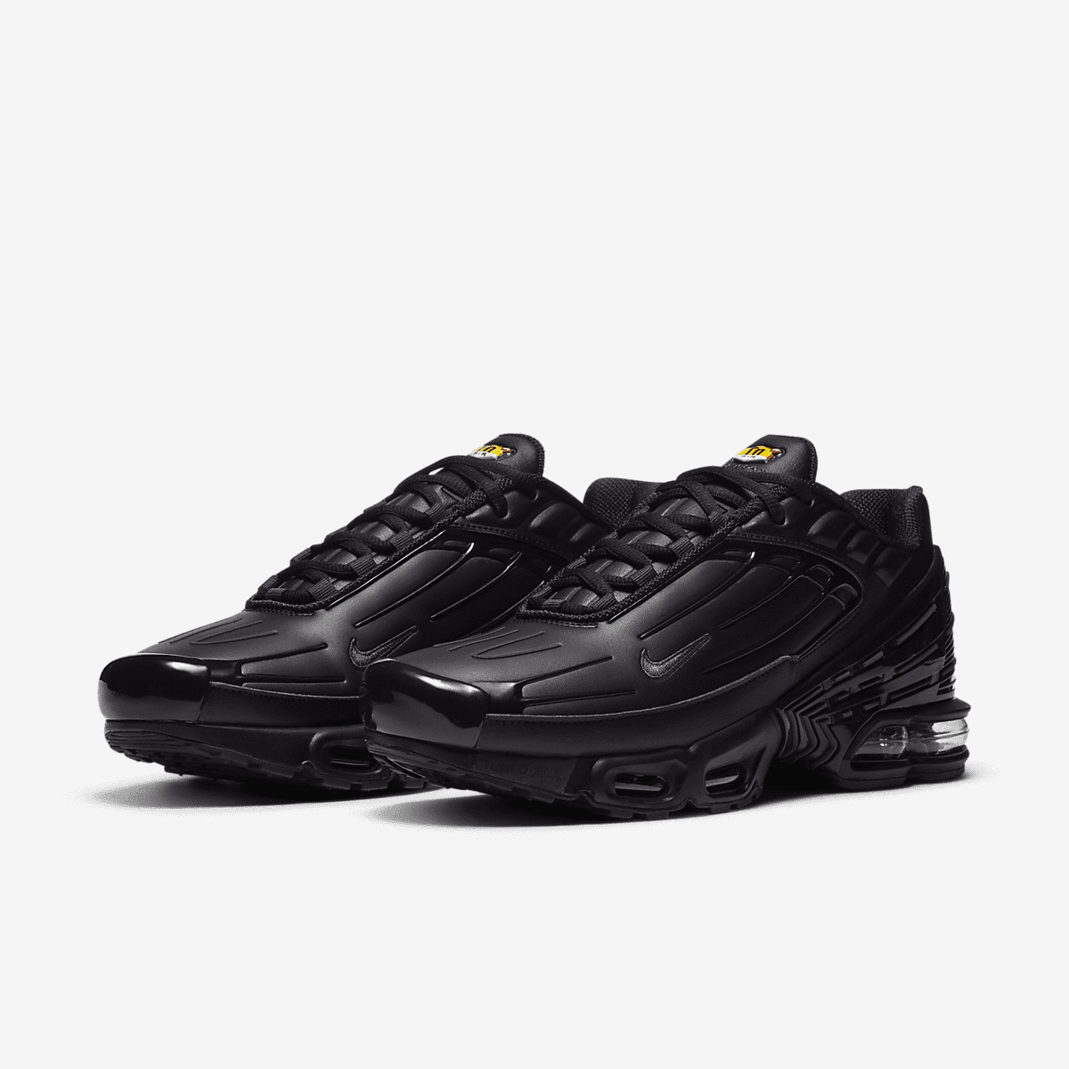 LSDLSRestocks's tweet image. 🚨 Restock Alert: La Air Max Plus 3 est à nouveau disponible chez Nike ➡️ lsdl.es/402J3H7