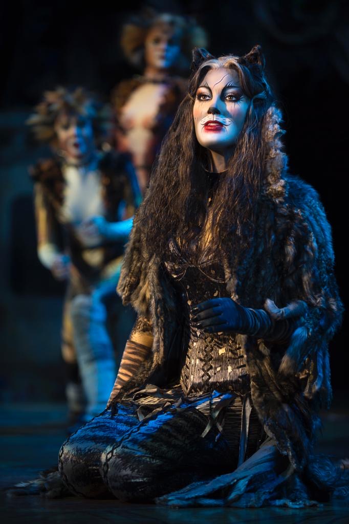 It's Friday!! Come join the fantastic <a href="/Legs_Benedict/">Marianne Benedict</a> and myself for cocktails and showtunes later <a href="/thetheatrecafe/">The Theatre Cafe</a>.....
letmesingandimhappy.com/piano-bars/the…