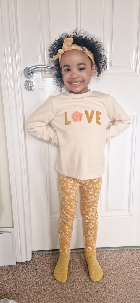 Too much love ❤️ 

#shoppingready
#spring
#Manchester 
#model
#sassy