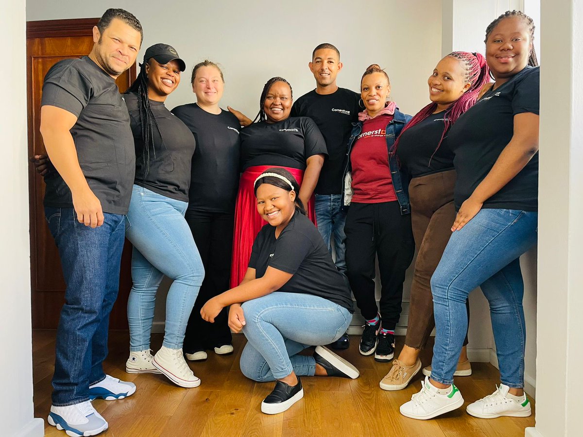 ZiziphoDyubeni's tweet image. #FutureGameChangers Schools Tour starts today, may God carry my team and use our voices to reassure Ibhoza Zangomso that academia has a place for ALL OF THEM! #LearnToChangeTheWorld @Cornerstone_CPT

MAKUFUNDWE YIGENGE! 🎓