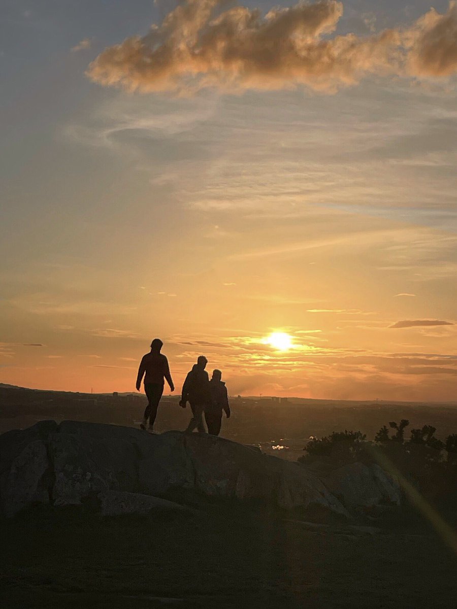 Sundown, Killiney Hill.🧡 #CoDublin #Ireland