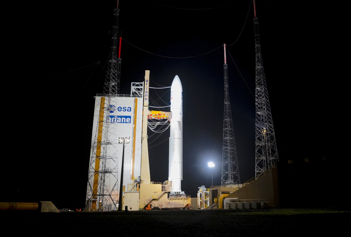 🚀 #ESAJuice #VA260 update from @EuropeSpaceport: 

🟢 Green light for fuelling! 

▶️ The countdown to launch continues! 

#DestinationJupiter 

📷 ESA/S. Corvaja