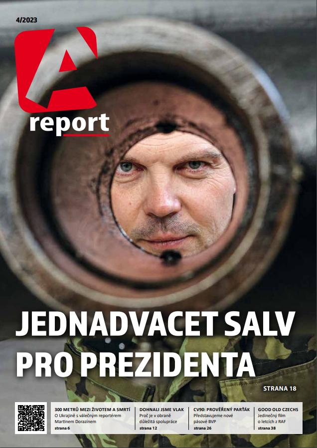 ObranaTweetuje's tweet photo. Důvěřovat lidem a věřit v jejich schopnosti se mi v práci vždy vyplatilo - říká nový náčelník @VojenskaP plukovník Jiří Roček. Dále se v #Areport dočtete o nových pásových vozidlech CV90 či jak to vypadalo v zákulisí filmového dokumentu Good Old Czechs.
👉https://t.co/YwYjHWdlQ4 https://t.co/YLJ0Mu3dlB