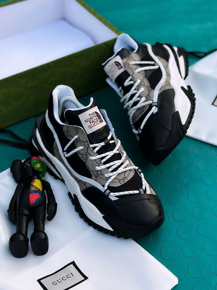 ÅŸ0𝕸Į𝕯Ē💜👟 on X