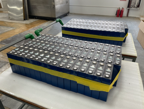 JackYan86692811's tweet image. New AVIC battery 3.4V ternary lithium battery

#lifepo4lithiumbattery #lithiumbattery #lithiumbatterypower #newenergy #lfp #lfpbattery #energystorage
hylasermachine.com/product-new-av…
