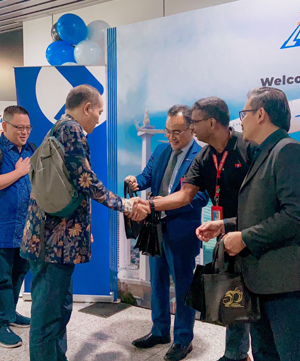 Malaysia Airports tweet media