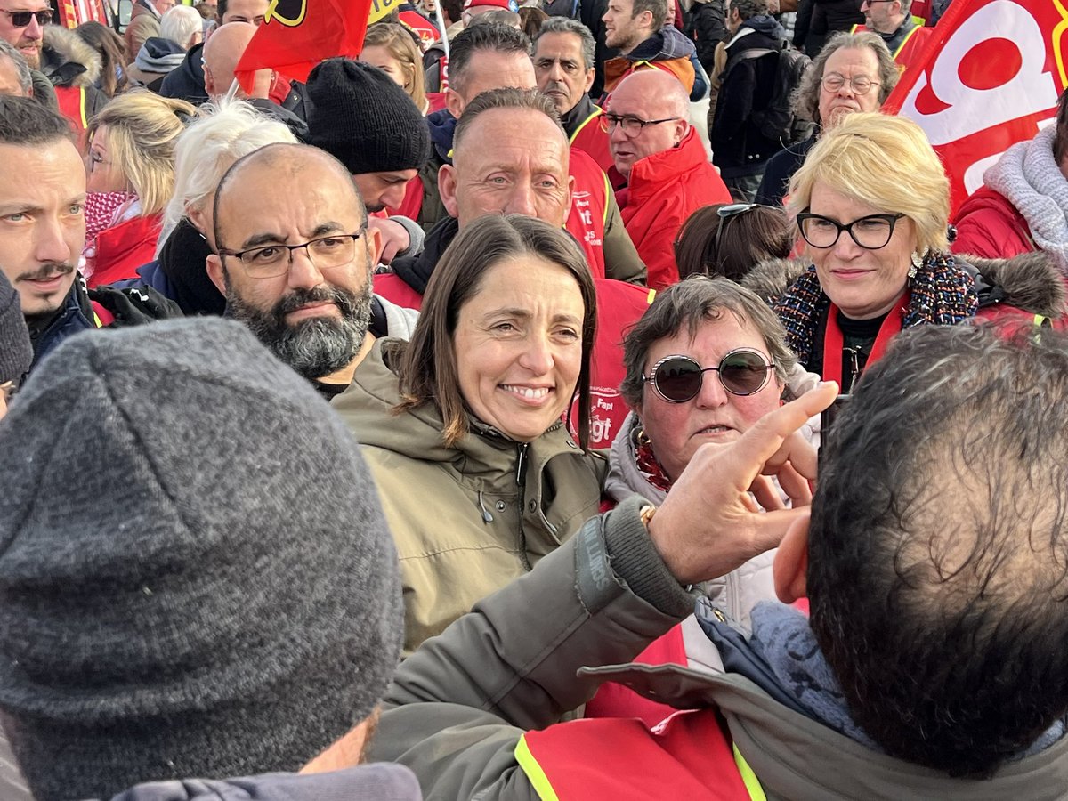 Zack Ajili (@zackajili) on Twitter photo Passage express de <a href="/BinetSophie/">Sophie Binet</a> à Marquette-Lez-Lille pour soutenir les grévistes de Verbaudet Passage express de <a href="/BinetSophie/">Sophie Binet</a> à Marquette-Lez-Lille pour soutenir les grévistes de Verbaudet