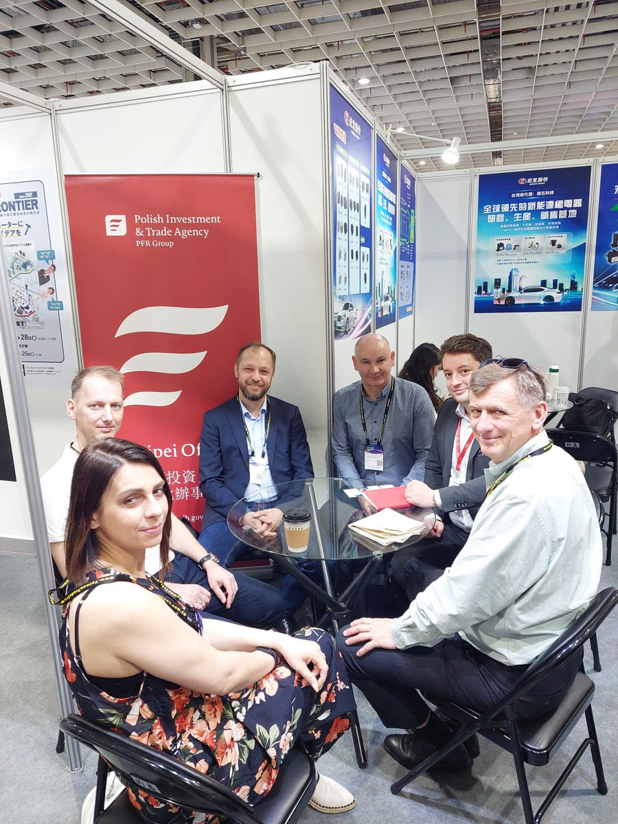 PolskaGrupaMoto's tweet photo. Jesteśmy w Tajwanie na targach #AMPA (Taipei Int'l Auto Parts &amp; Accessories Show) / #Autotronics / 2035 E-Mobility.
W misji biorą udział przedstawiciele firm:
#FischerAutomotive
#ELiX
#KBGlobal
#Castex
oraz przedstawiciel #PGM. https://t.co/3uFwuFlINk