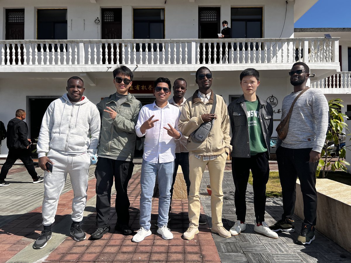 mrchillings's tweet photo. Wonderful memories at Zhejiang province Taohua island https://t.co/C7KYSVpfbq