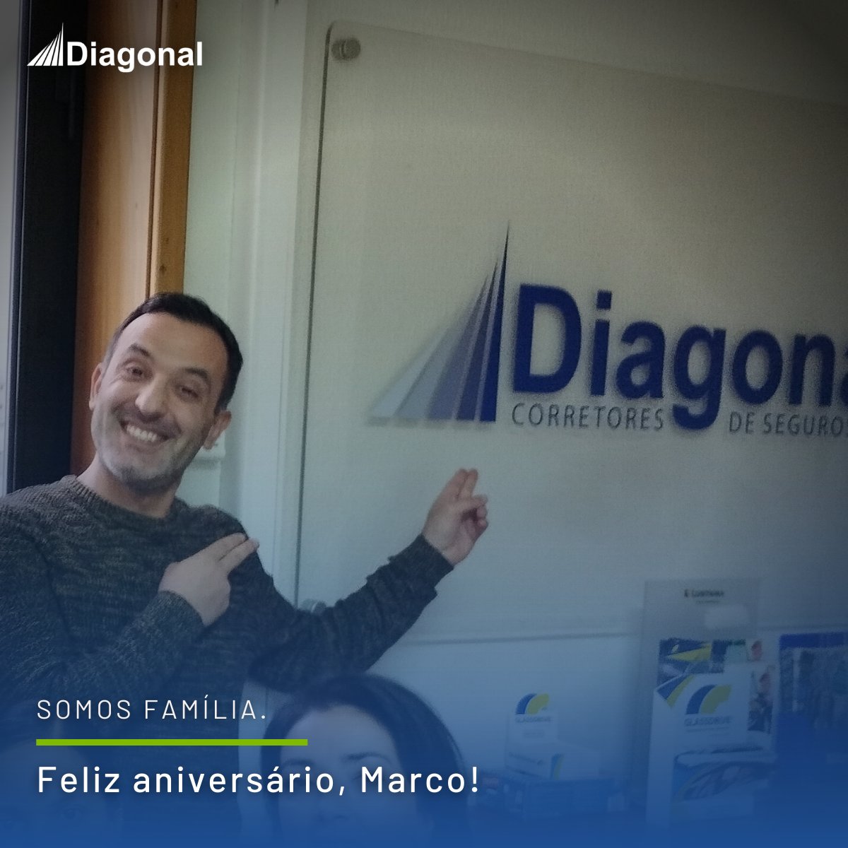 diagonalseguros's tweet photo. Hoje, é o Marco Paz quem faz anos! A #DiagonalSeguros deseja-lhe um feliz aniversário, e um dia muito feliz. 🎈
Parabéns, Marco! 🎂🎁🎉
𝗦𝗼𝗺𝗼𝘀 𝗳𝗮𝗺í𝗹𝗶𝗮. https://t.co/SVbNELFKqo